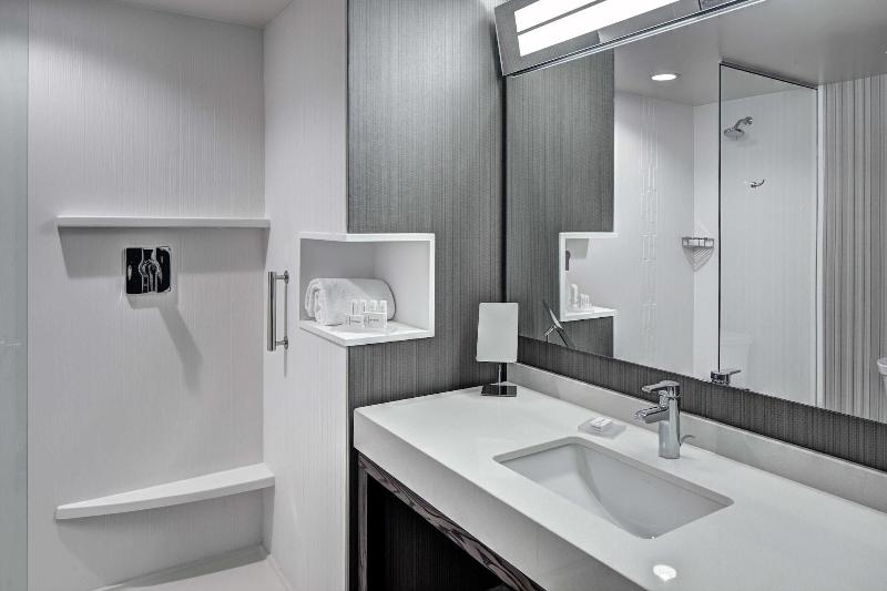 Courtyard by Marriott Appleton Riverfront - photo 50