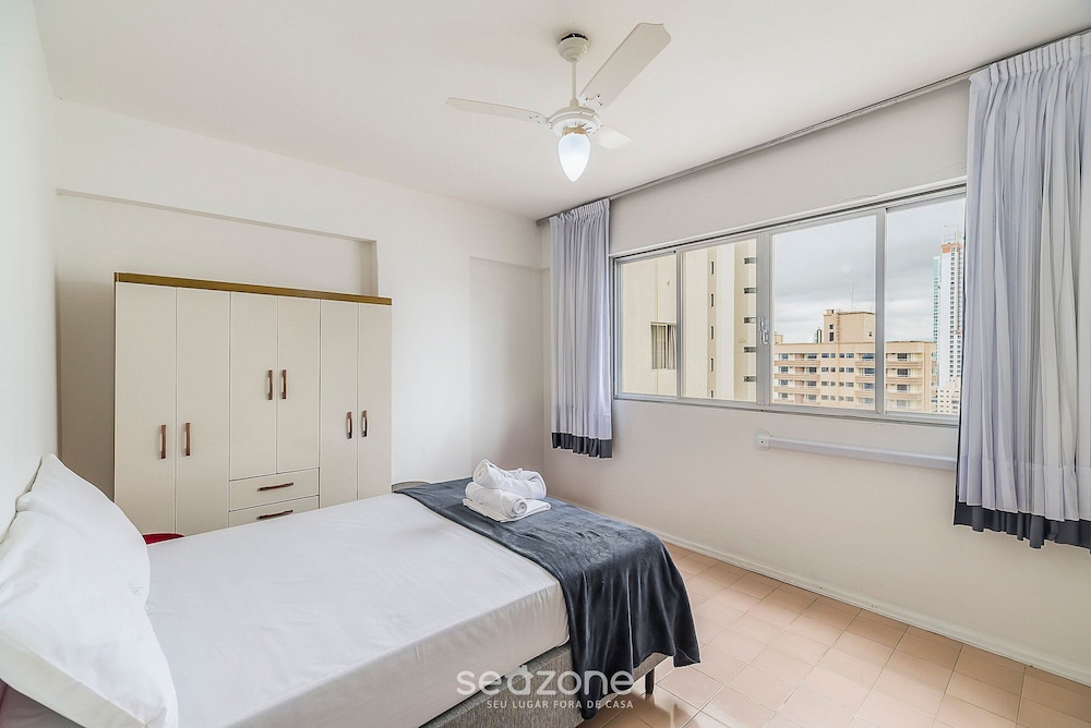 Apartments on the Balneario Camboriu Waterfront Iptr