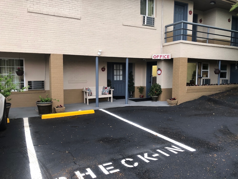 Ellijay Inn - photo 5