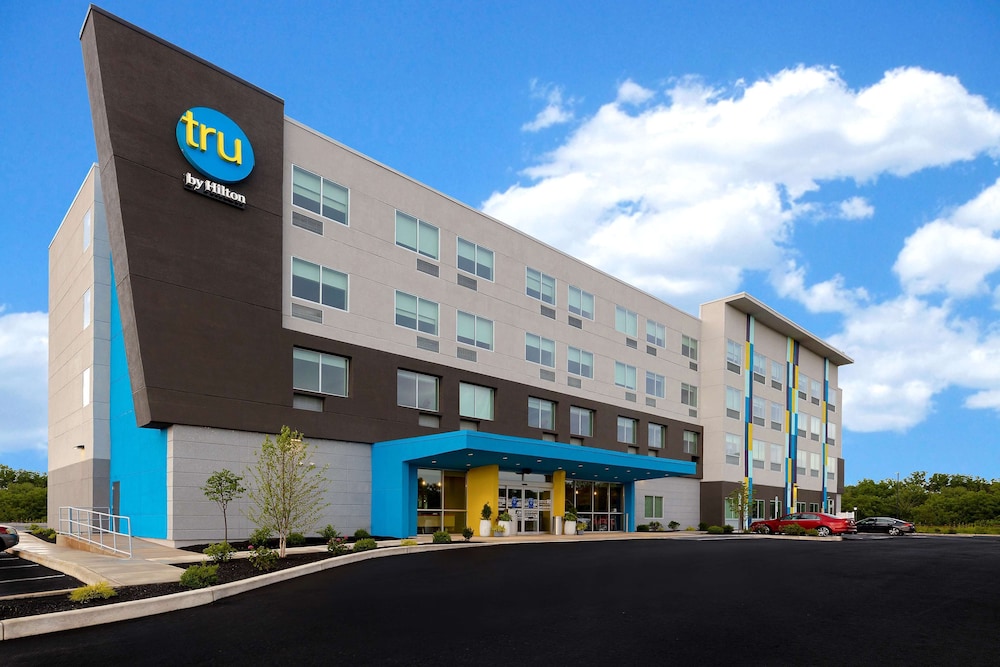 Tru by Hilton Grantville PA - featured photo
