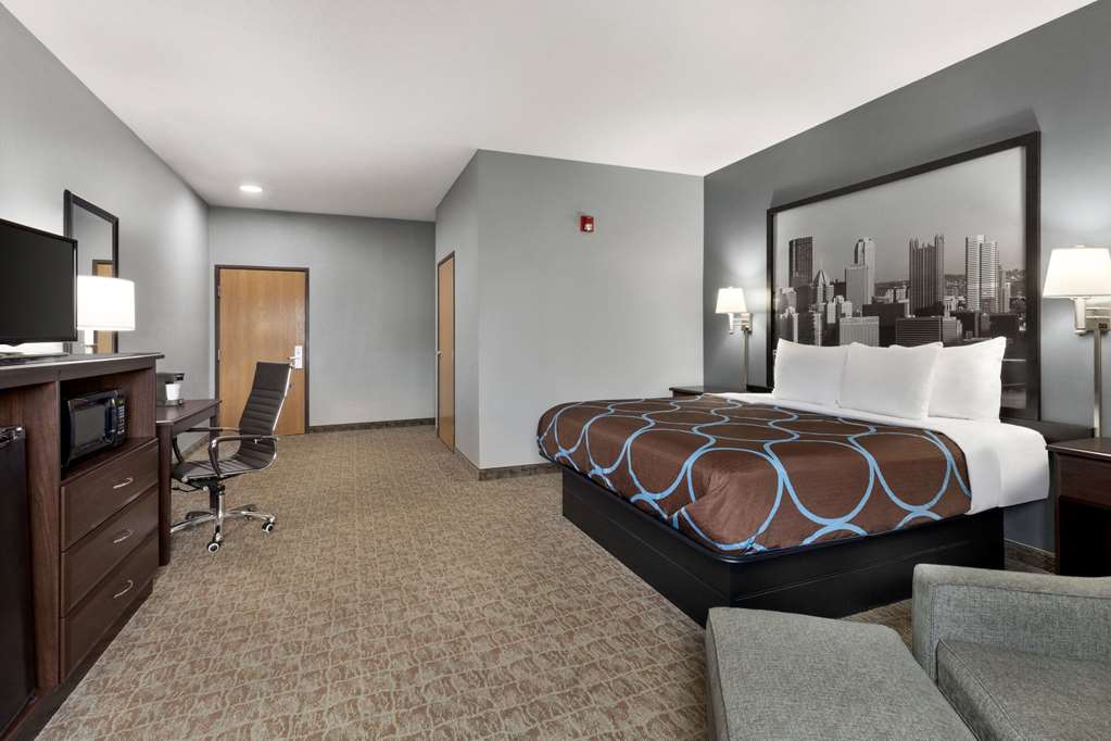 Super 8 by Wyndham Grove City - photo 26