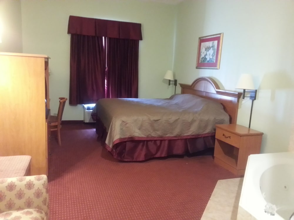 Super 8 by Wyndham Pascagoula - photo 4