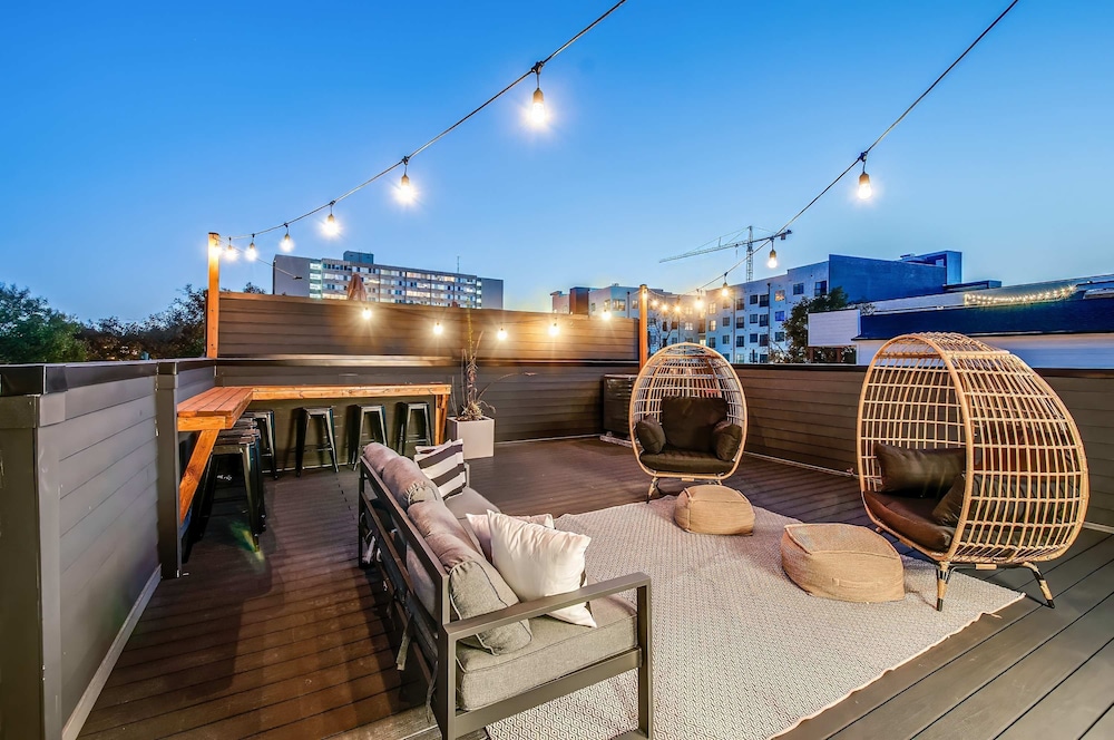 Close To The Gulch Book Today — eco-hotel in Nashville