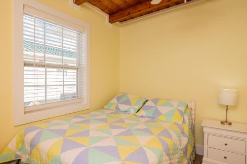 Chill'ax Inn by Oak Island Accommodations - photo 40