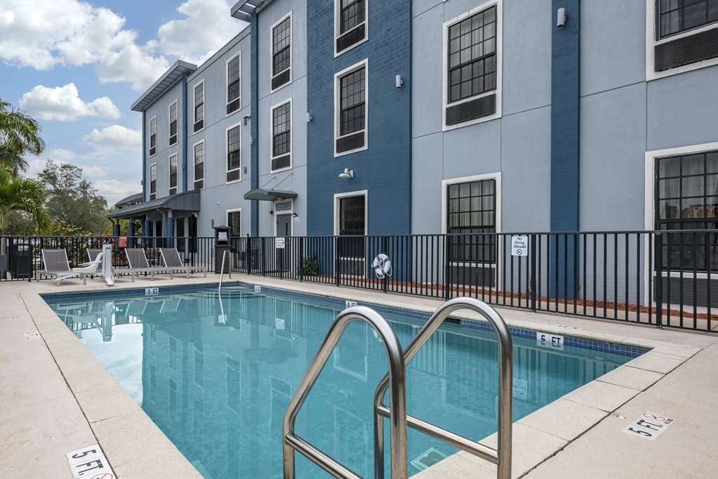 Best Western Plus Bradenton Gateway Hotel - photo 20