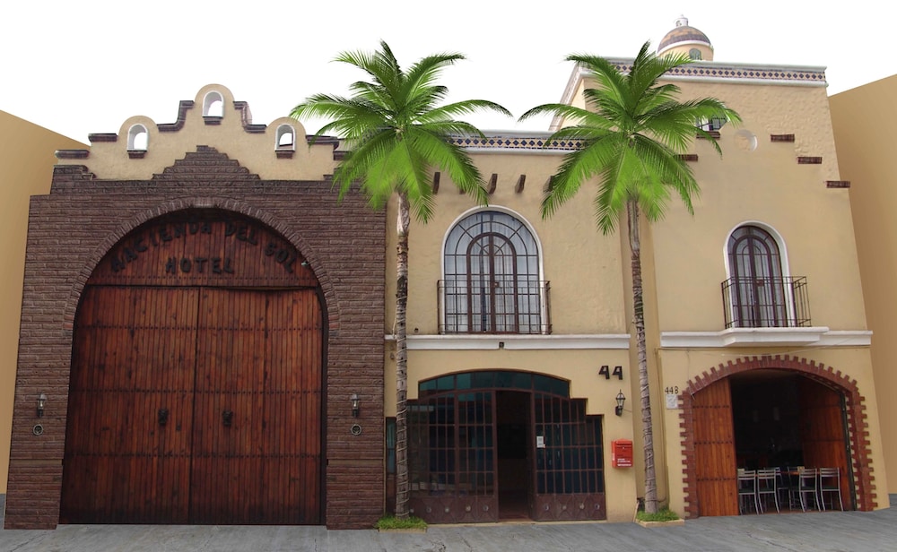 Hotel Hacienda del Sol in Tonala, Mexico