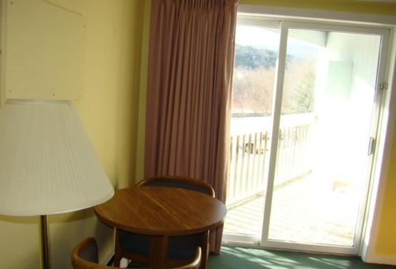 Happy Trails Motel - photo 16