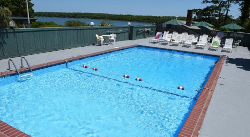 The Cove Motel - photo 13