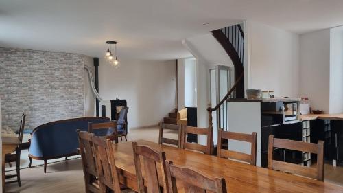 Au petit bonheur 2 - last minute hotel in Unknown City