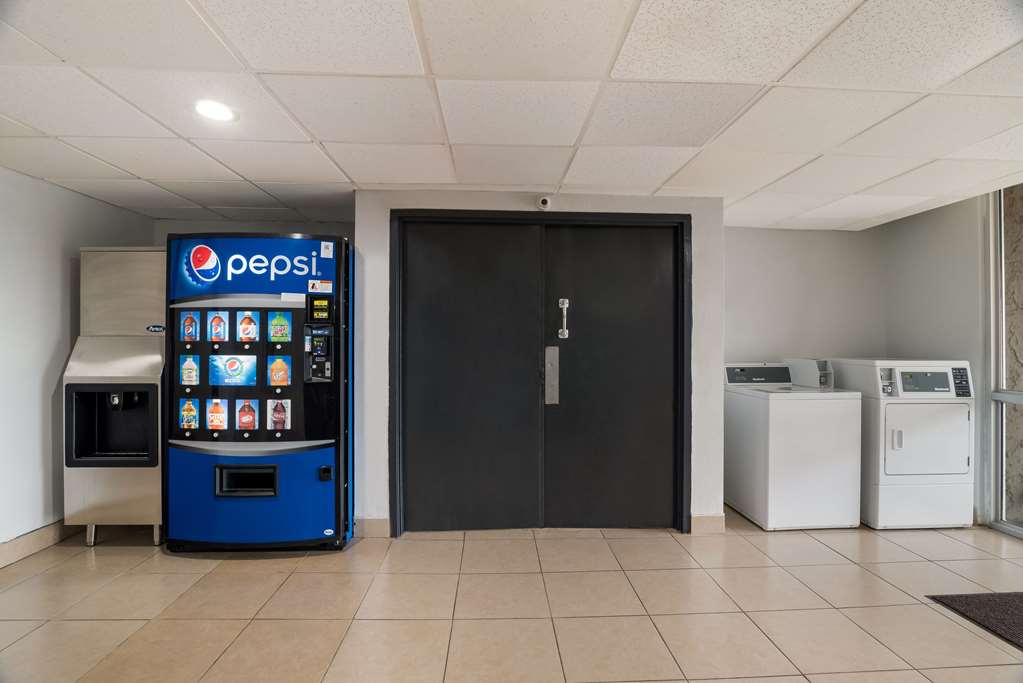 Quality Inn Alice - photo 28