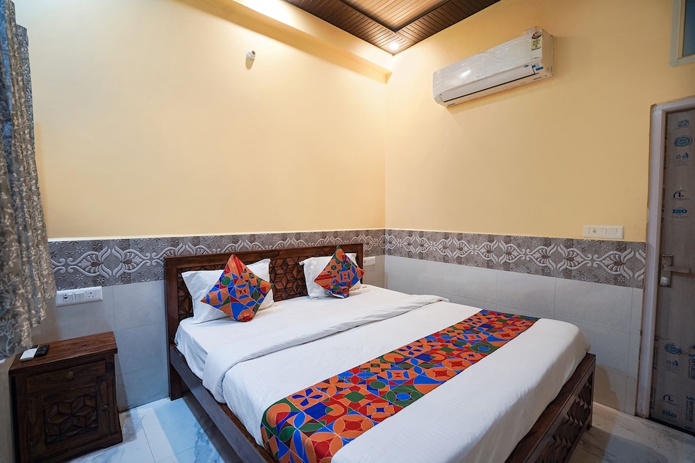 Fabhotel Ss Dham in Mathura, India