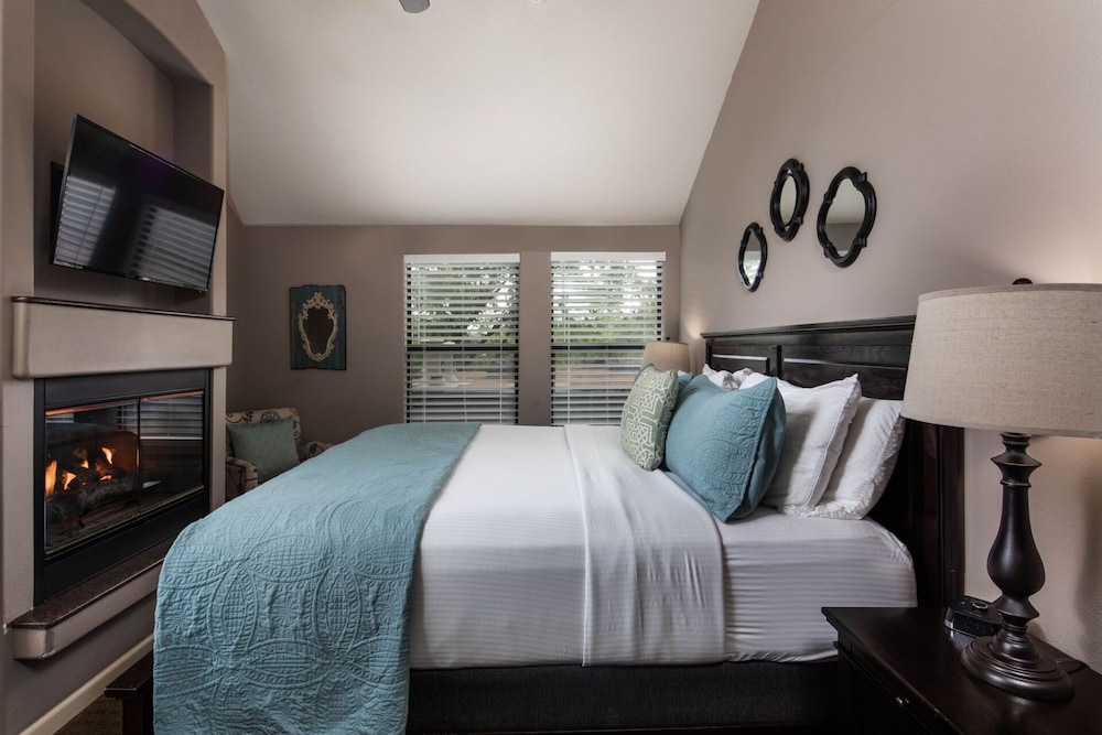 The Inn Above Oak Creek - photo 27