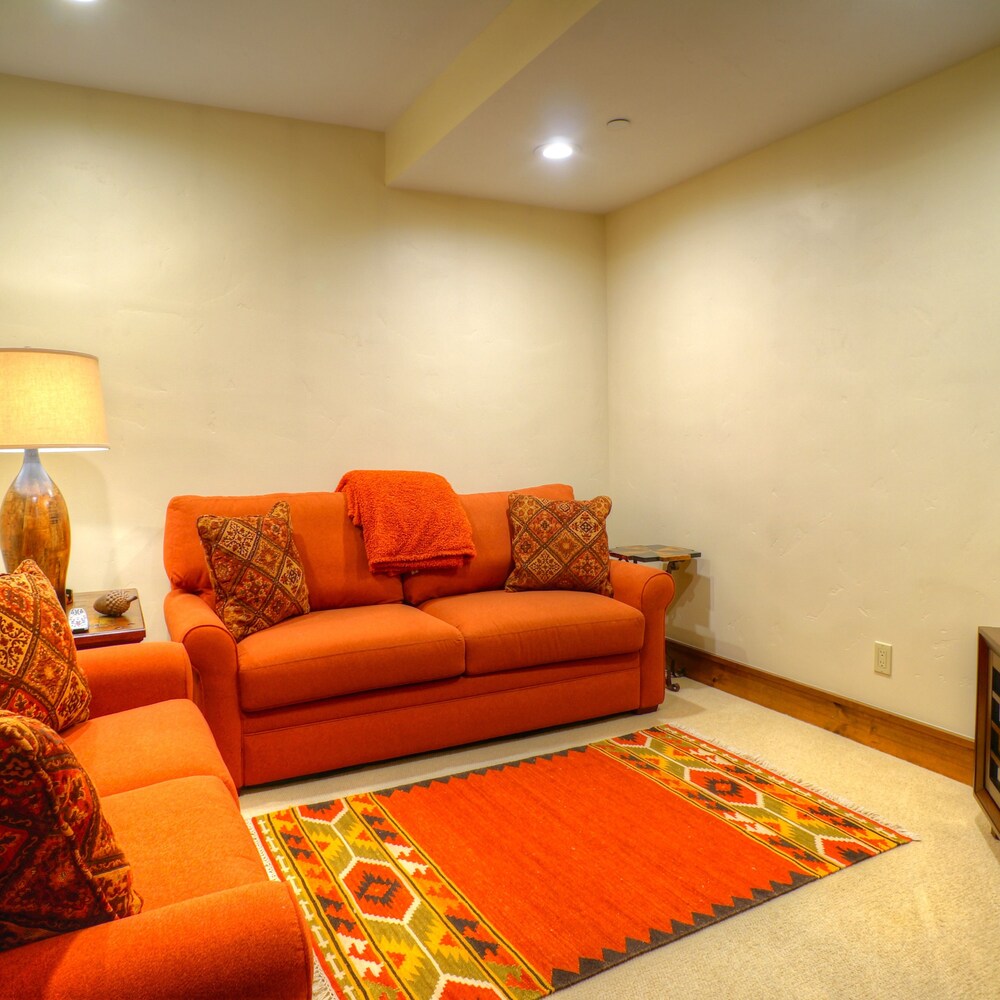 Abode at Town Lift - photo 20