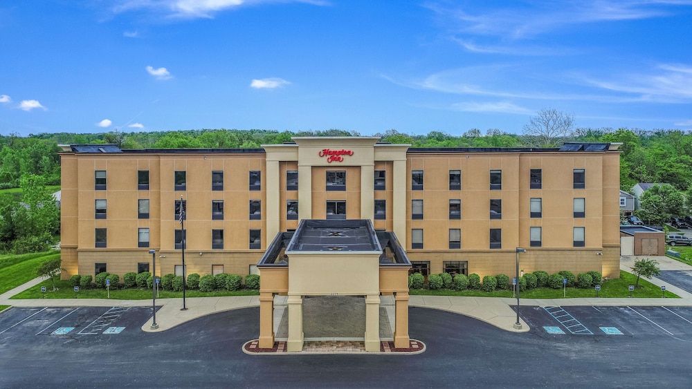 Hampton Inn Greenfield - photo 57