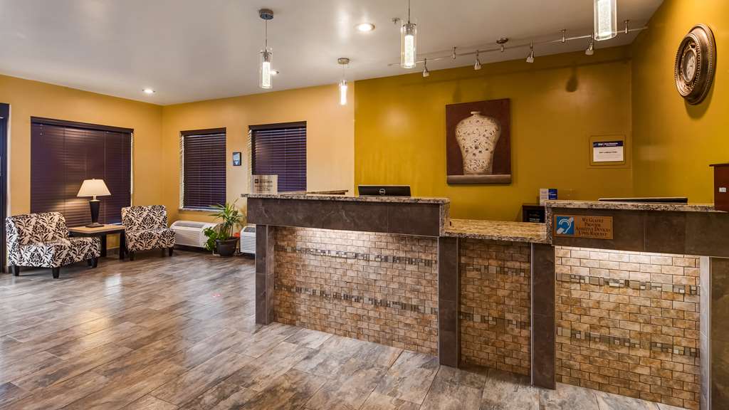 Best Western Rama Inn - photo 4