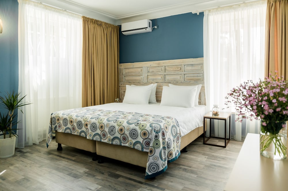 Gvino Minda Hotel