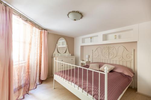 D20 Dob Apartment — 4-Star Luxury Hotel in Budapest, Hungary