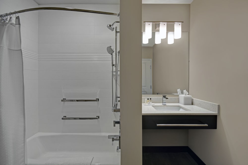 TownePlace Suites by Marriott Grand Rapids Wyoming - photo 22