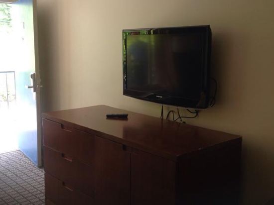Carolina Duke Inn - photo 3