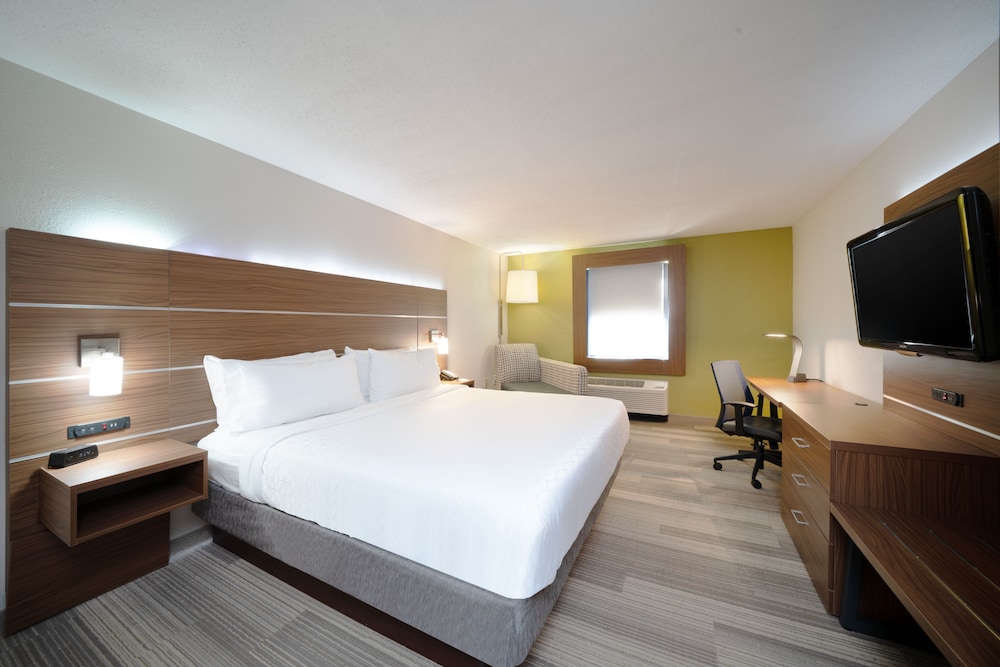 Holiday Inn Express Prince Frederick by IHG - photo 9