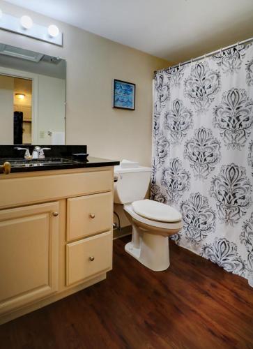 Misty Harbor Resort - photo 21