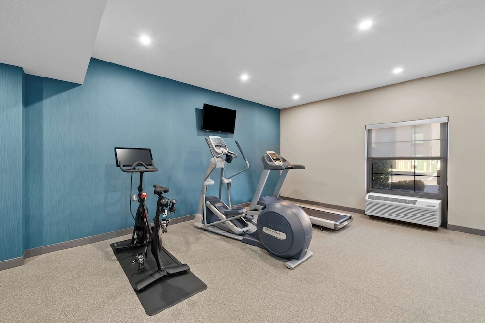 Hampton Inn Franklin Milford - photo 37