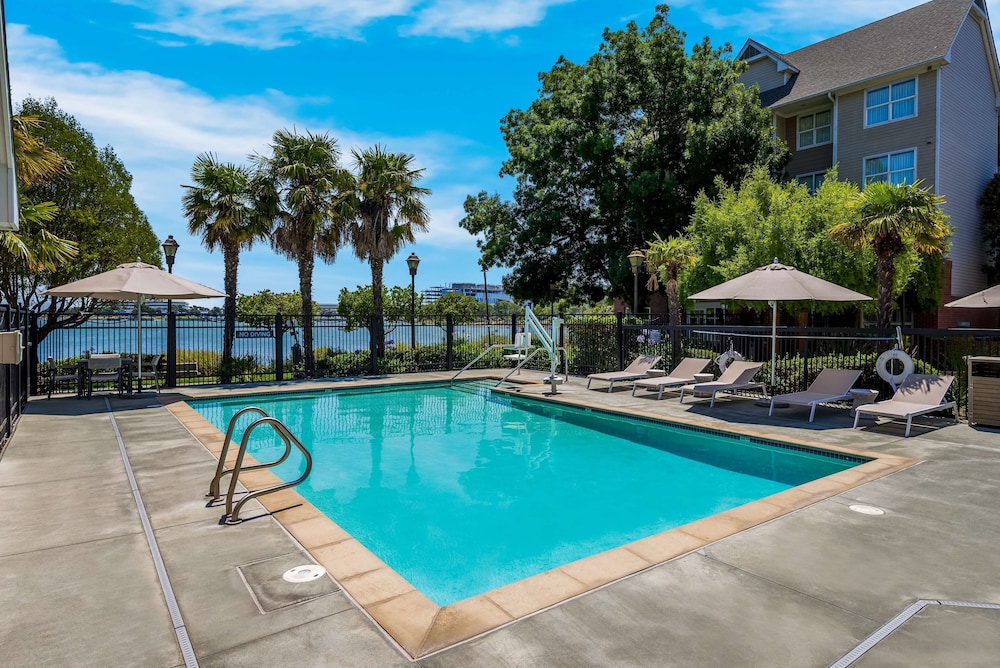 Sonesta ES Suites San Francisco Airport Oyster Point Waterfront - photo 33