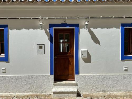 A Casinha — 4-Star Luxury Hotel in Santa Luzia, Portugal
