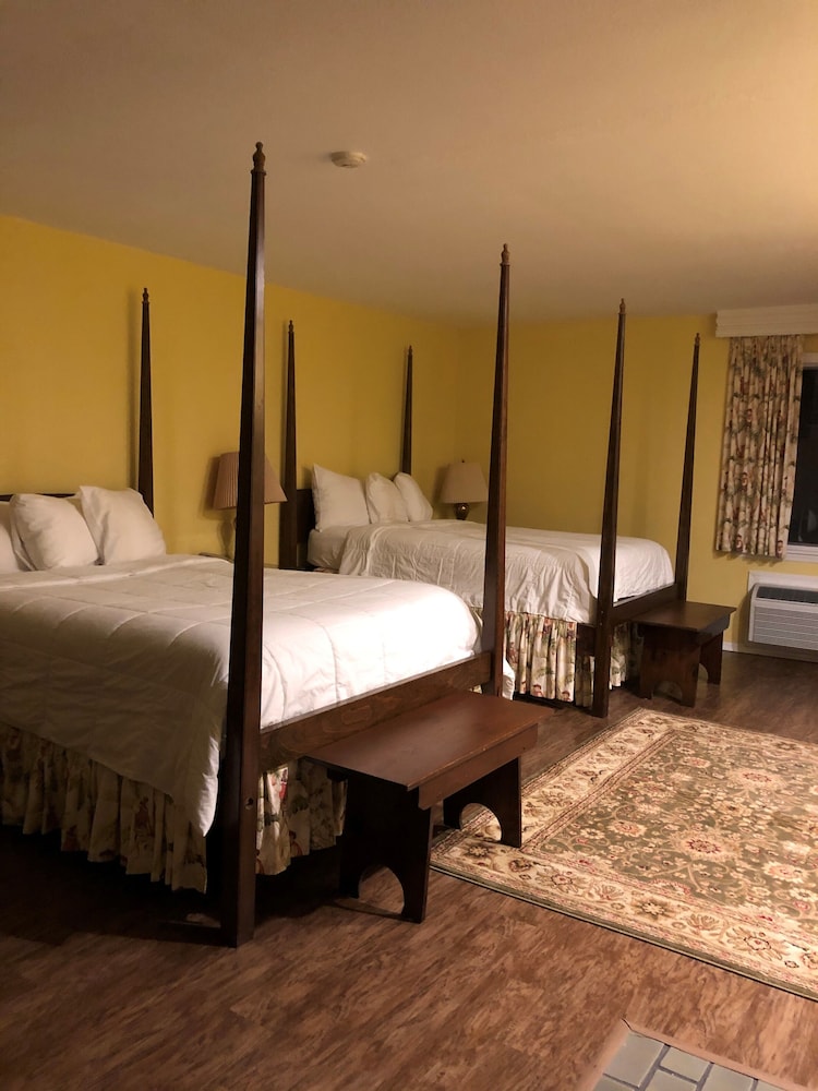 Delamater Inn - photo 44