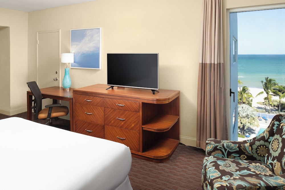 Sherry Frontenac Oceanfront Hotel - photo 50