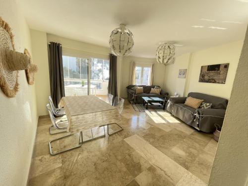 Marbella Del Mar — 4-Star Luxury Hotel in Marbella, Spain