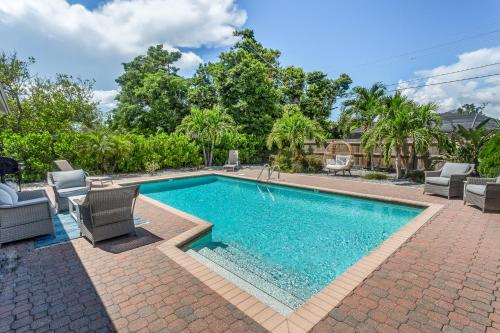 Secret Splash in Naples, United States