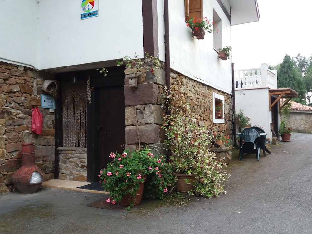 Agroturismo Kasa Barri — Bermeo — photo 2