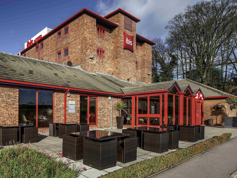ibis London Luton Airport in Luton, United Kingdom