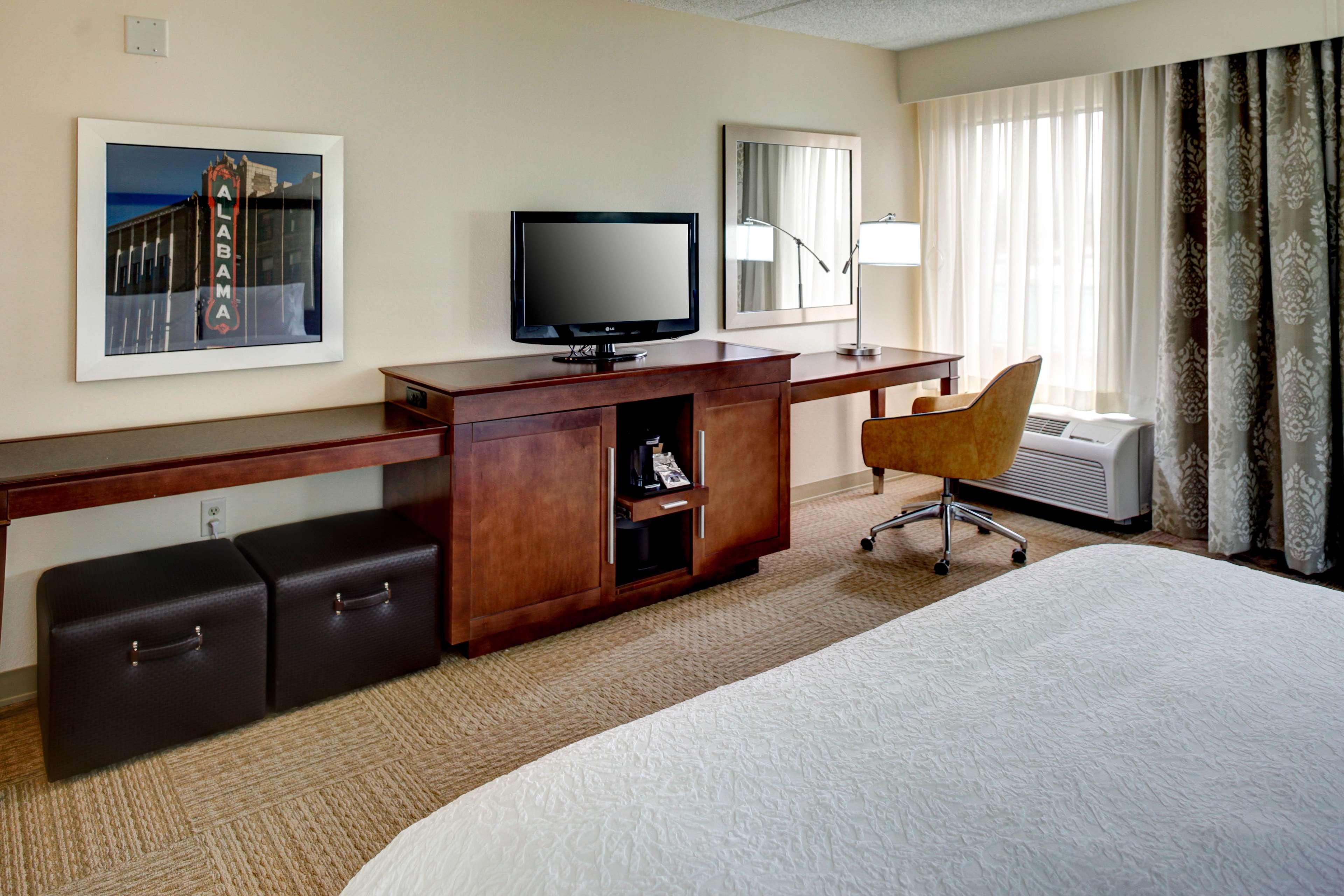 Hampton Inn & Suites Fultondale Birmingham I 65 AL - photo 62