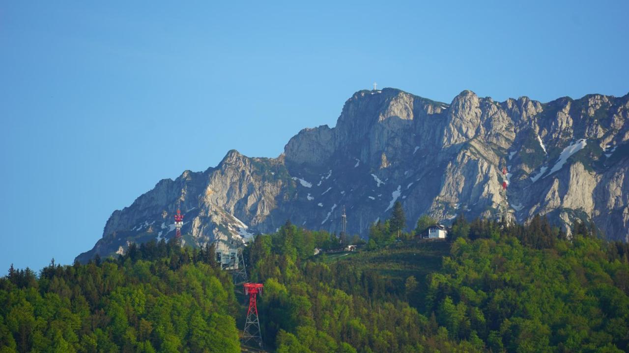 Ferienwohnung Schicker — 4-Star Luxury Hotel in Gmunden, Austria
