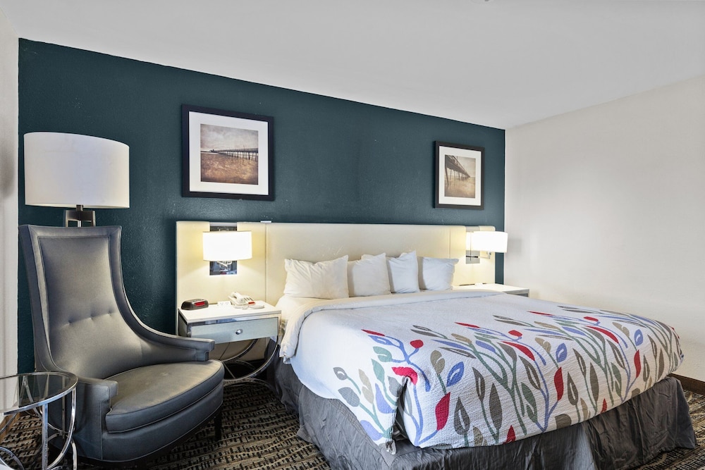Garnet Inn & Suites Morehead City near Atlantic Beach - photo 20