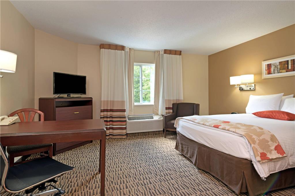 MainStay Suites Detroit Auburn Hills - photo 8
