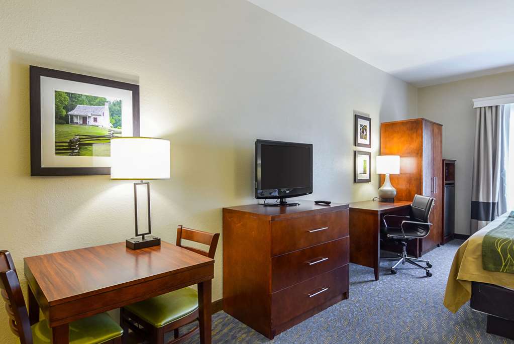 Comfort Inn Woodstock Shenandoah - photo 22