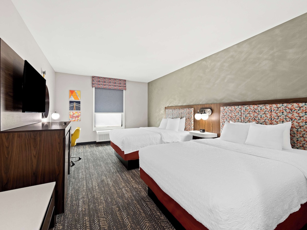 Hampton Inn Longview - photo 7