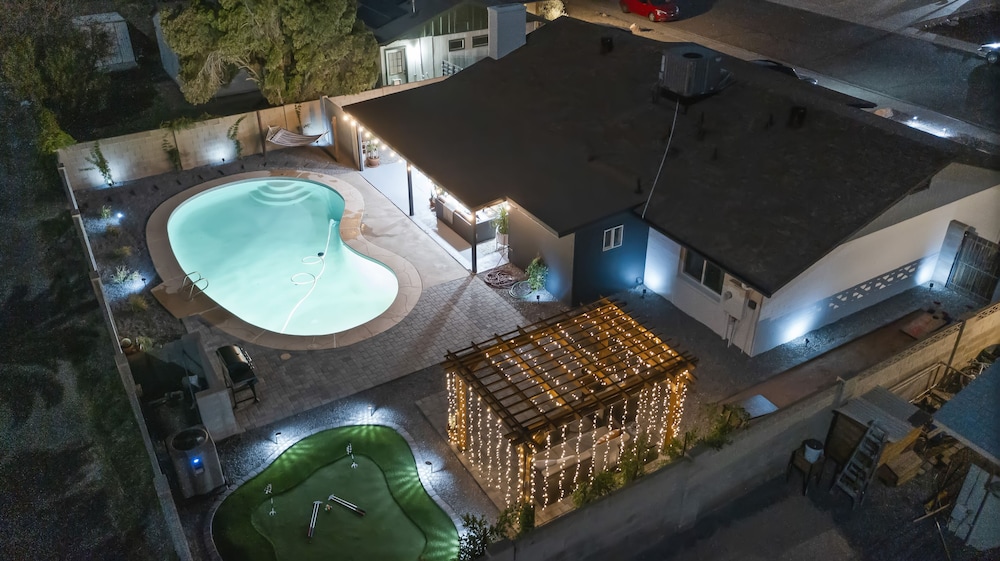 El Descanso in Meyer Park Heated Pool - photo 2