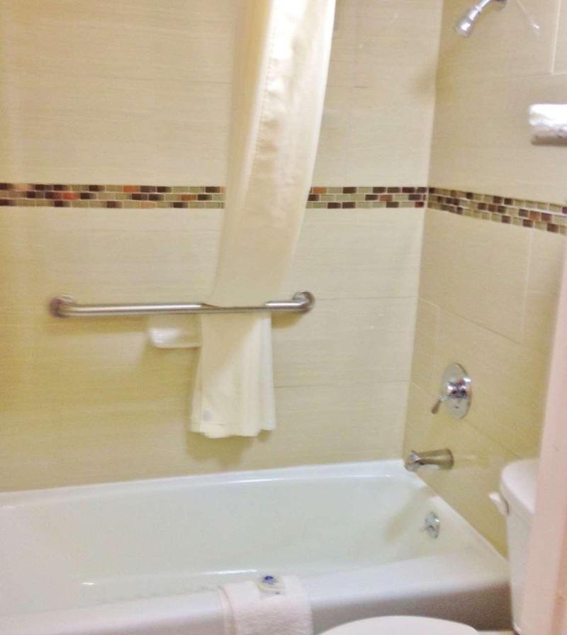 Americas Best Value Inn Forest - photo 19