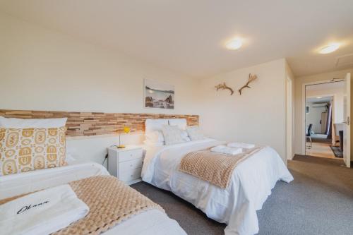 Moonbeam Nights Kitchenette Parking Sleeps 3 in Lake Tekapo, New Zealand