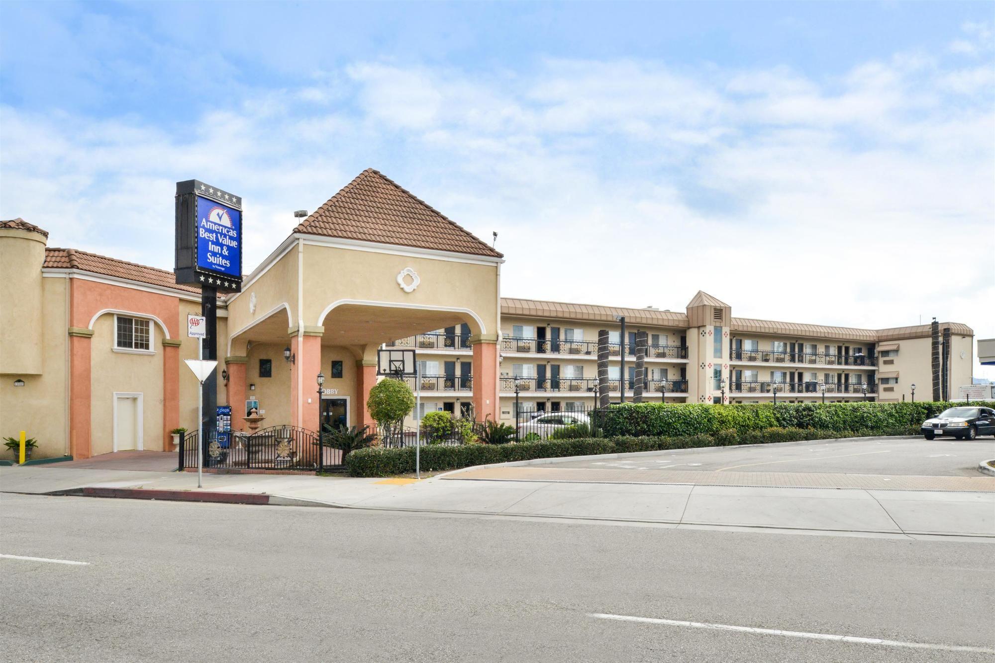 Hotel Heritage - featured photo