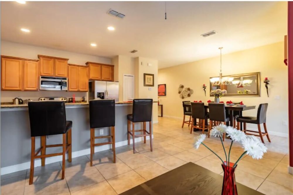 Paradise Pool Townhome withwifi & resort amenities townhouse - photo 15