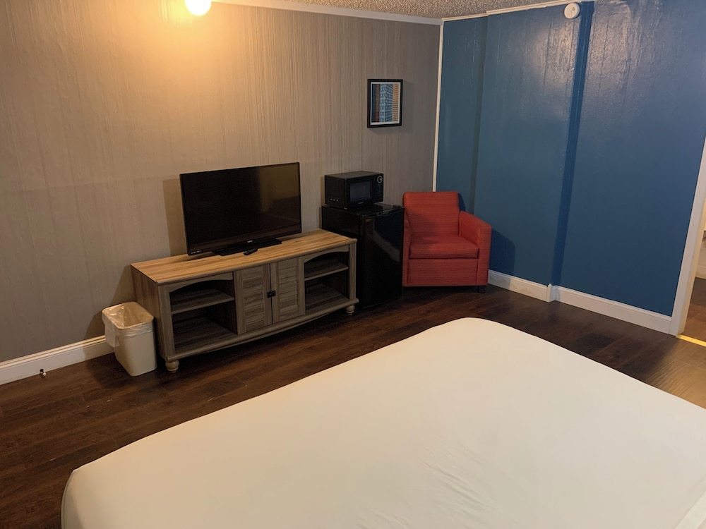 Sawmill Lodges Motel - photo 10