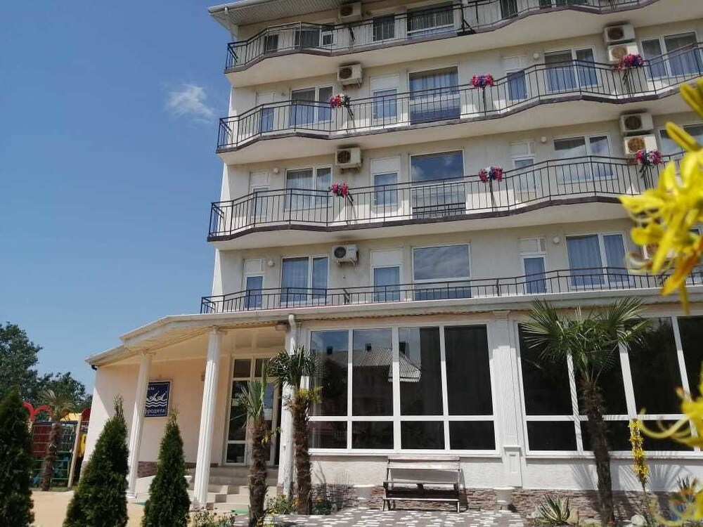 Afrodita Hotel - carbon neutral hotel in Nebug