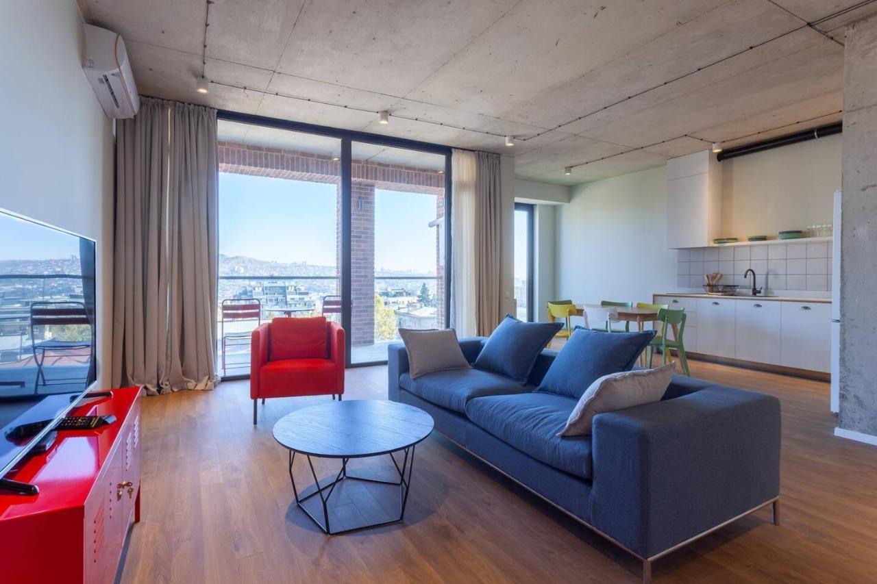 Spacious 3BR Apartment With 2 Balconies in Old Tbilisi