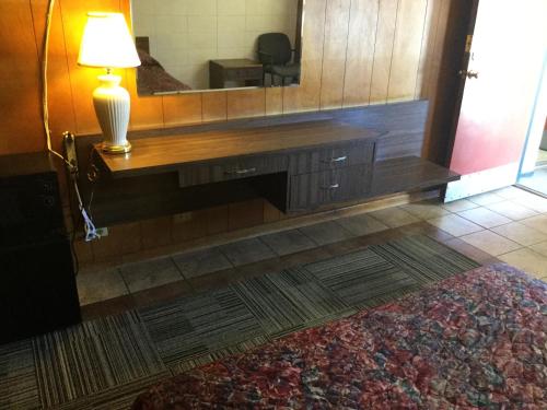 Towne Center Motel - photo 17