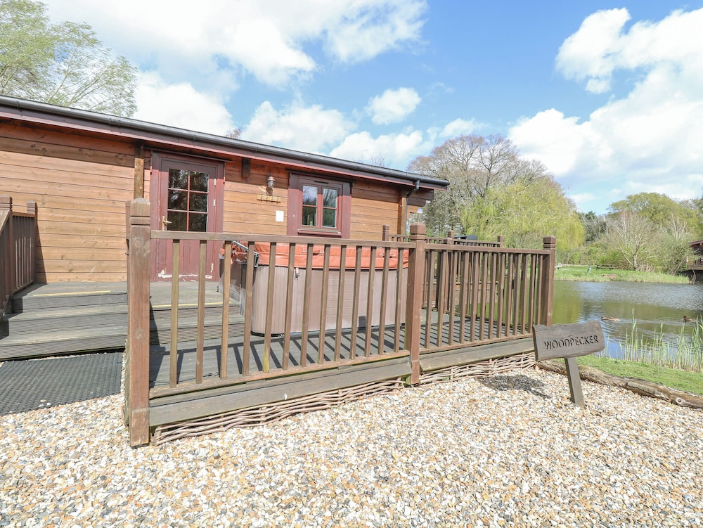 Woodpecker Lodge — 4-Star Luxury Hotel in Langham, United Kingdom